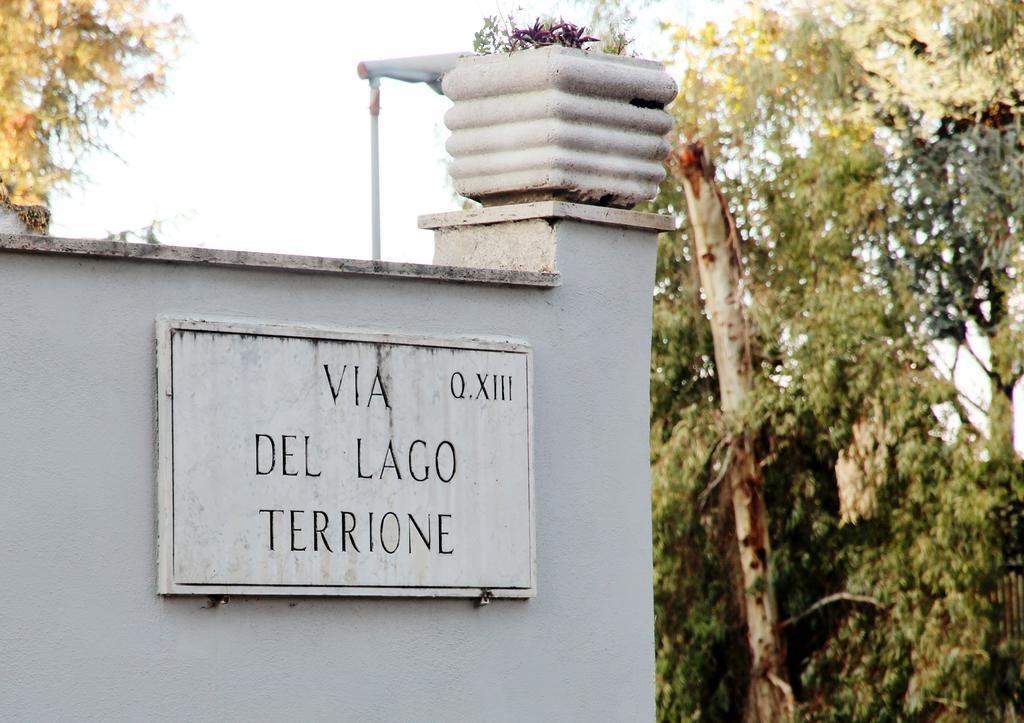 Fermata San Pietro - Appartamento Con Parcheggio โรม ห้อง รูปภาพ