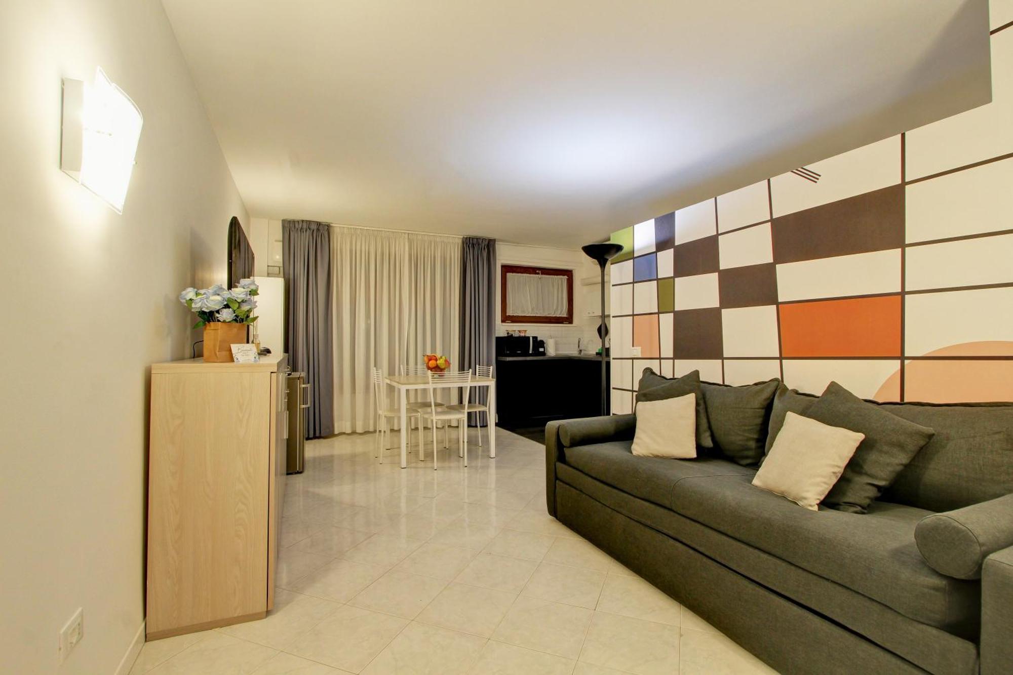 Fermata San Pietro - Appartamento Con Parcheggio โรม ภายนอก รูปภาพ
